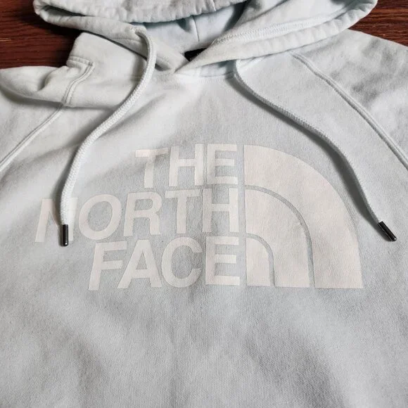 The North Face Women's Light Blue hoodie Size M Casual Warm Hiking Outdoor - Picture 2 of 8